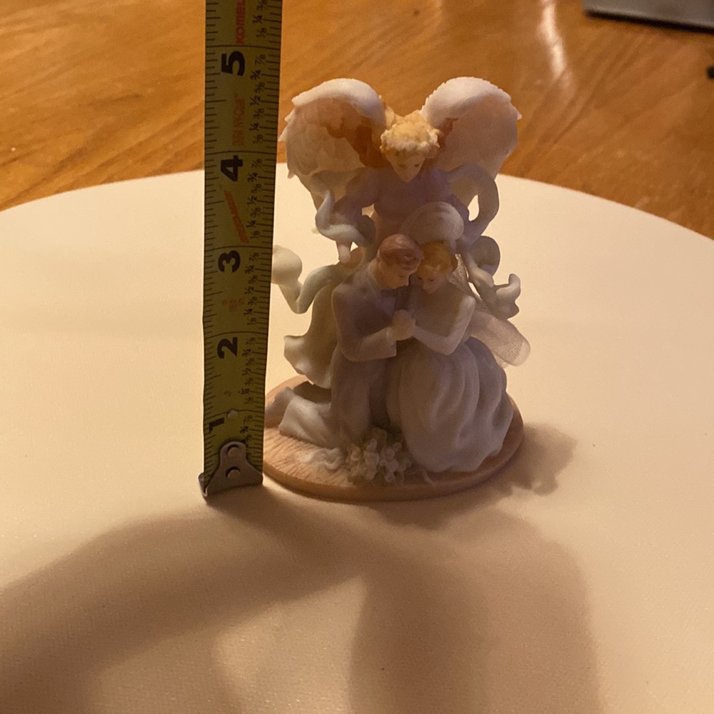 Vintage The Wedding Angel Porcelain Cake topper - Picture 5 of 5